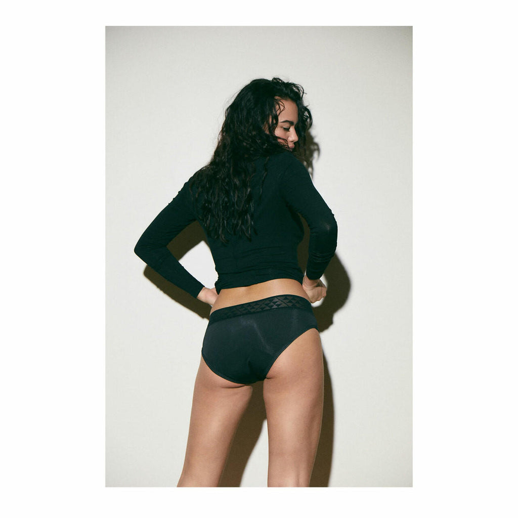 AWWA Eva Hipster Period Brief Black_3