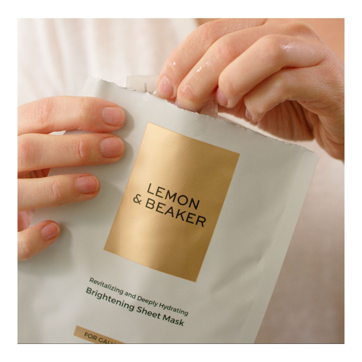 Lemon and Beaker Galvanic Brightening Sheet Mask_2