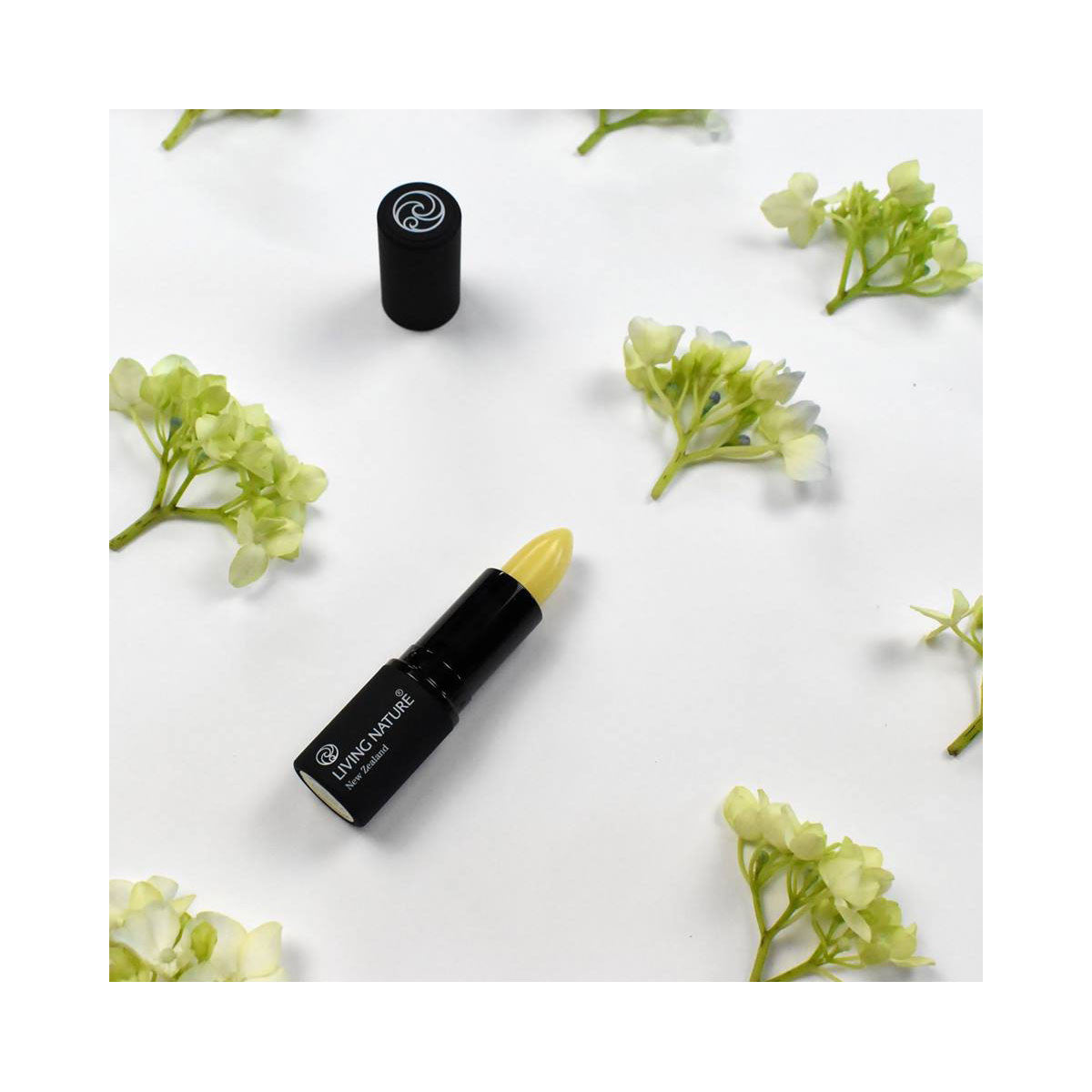 Living Nature Lip Hydrator_2