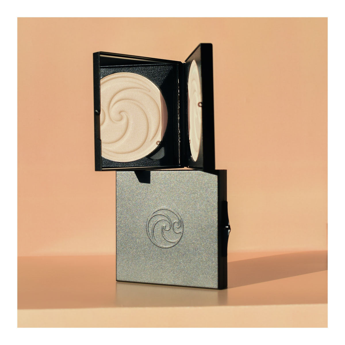 Living Nature Luminous Powder - Fair _4