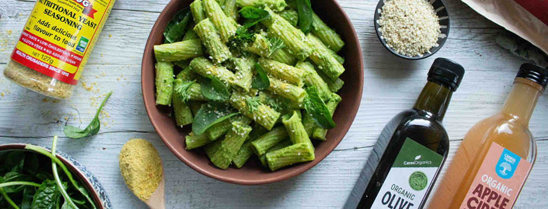 15-min fridge raid green pasta